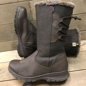 KDS juniper brown leather winter boots. Size 10